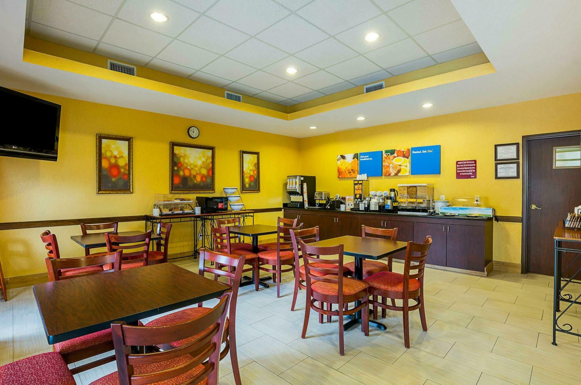 Comfort Inn & Suites Port Arthur-Port Neches Экстерьер фото
