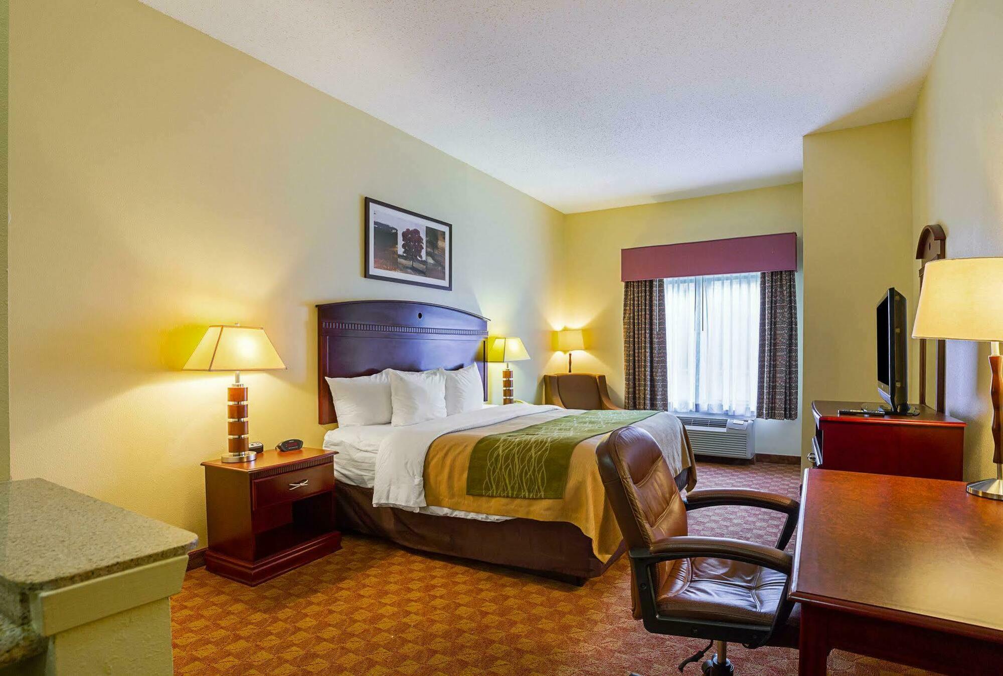 Comfort Inn & Suites Port Arthur-Port Neches Экстерьер фото