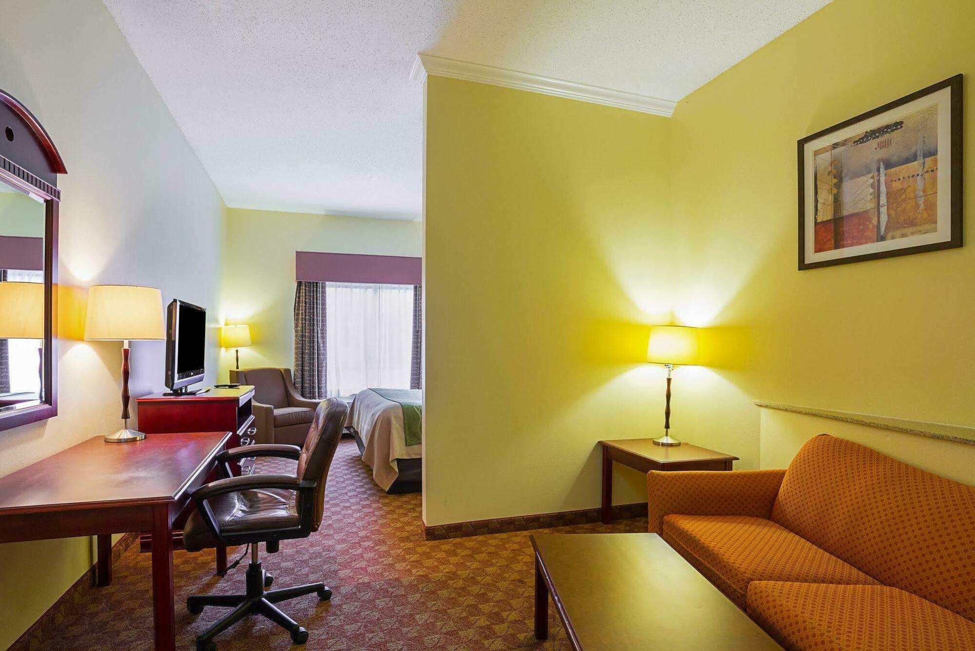 Comfort Inn & Suites Port Arthur-Port Neches Экстерьер фото