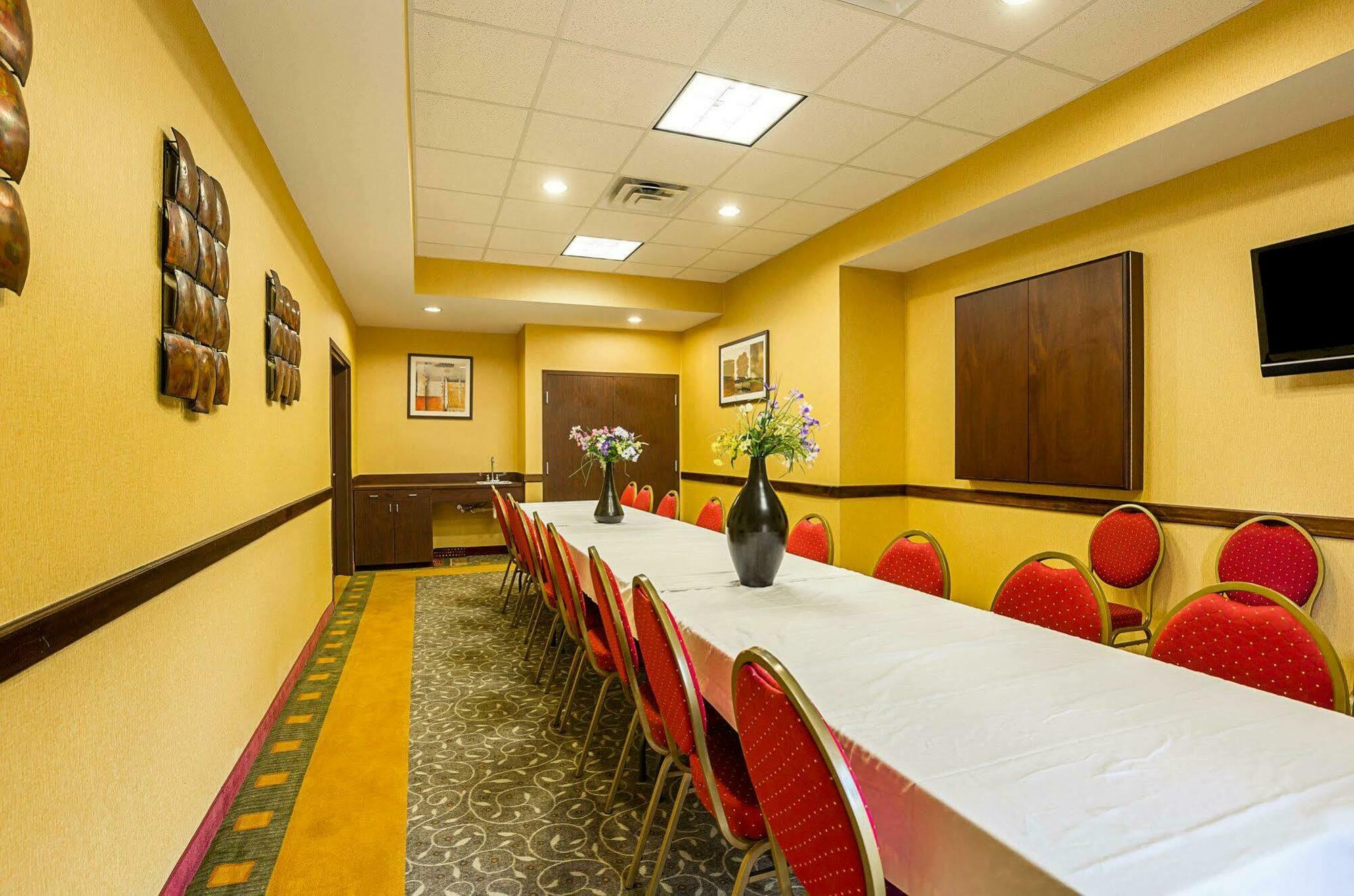 Comfort Inn & Suites Port Arthur-Port Neches Экстерьер фото
